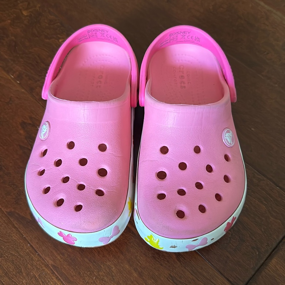 Crocs Disney Minnie Mouse Clogs